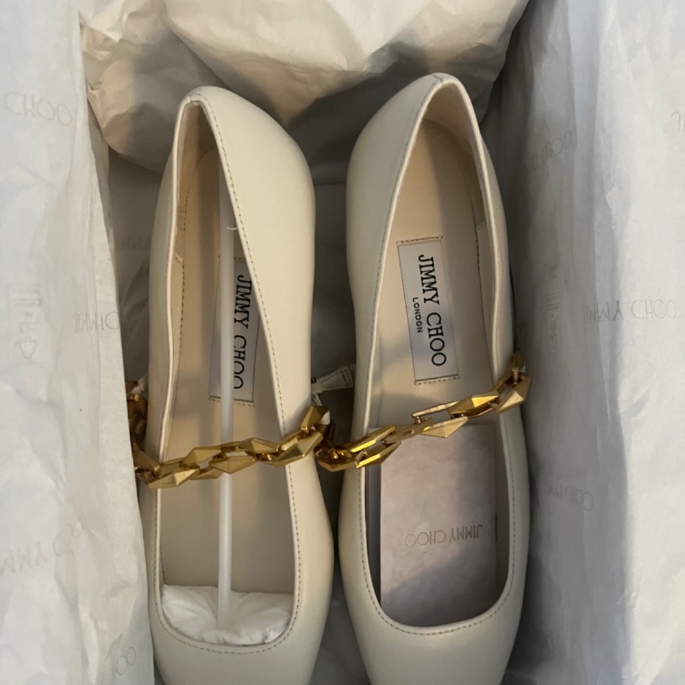 Jimmy Choo Latte Nappe Leather Flats with Chain - Picture 2 of 8